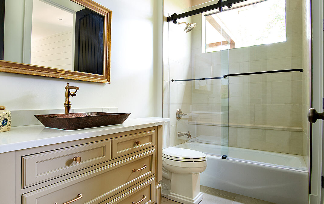 Beautiful guest bathroom